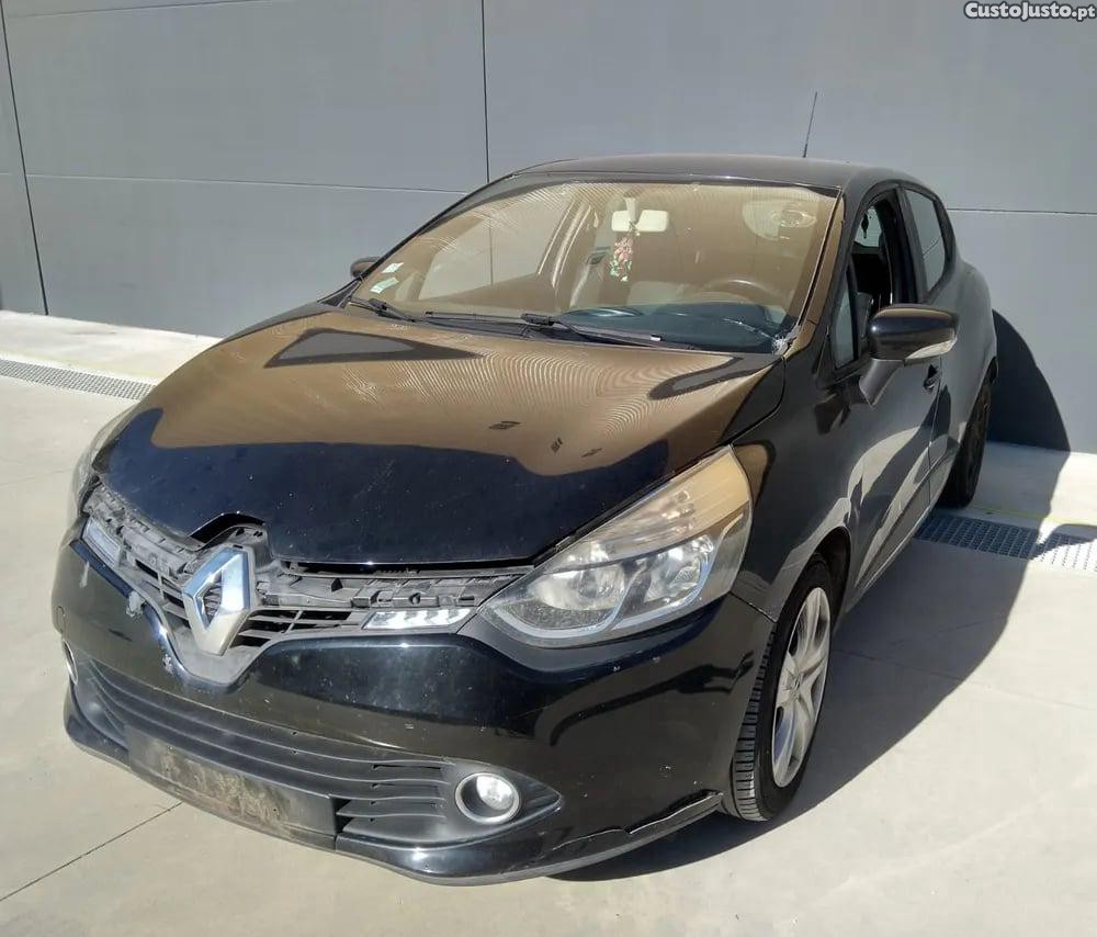 Renault Clio 1.5 dCi 90 (66 kW / 90 cv) [11.2012 - 08.2021] - 14 foto 2