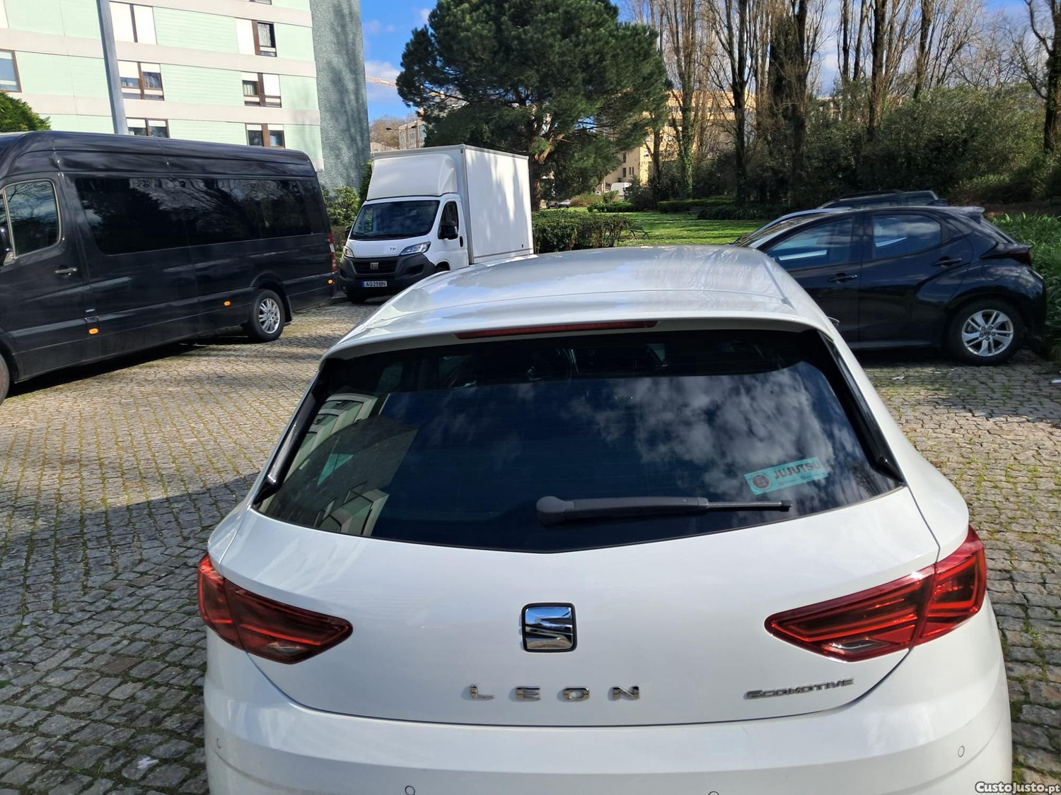 SEAT Leon 1.0 — fotografia 4
