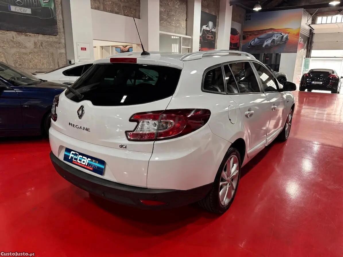 Renault Mégane 1.5 dCi Limited — fotografia 9