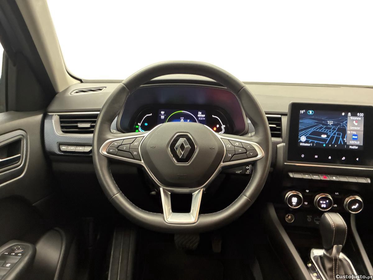 Renault Arkana E-Tech Evolution — fotografia 5