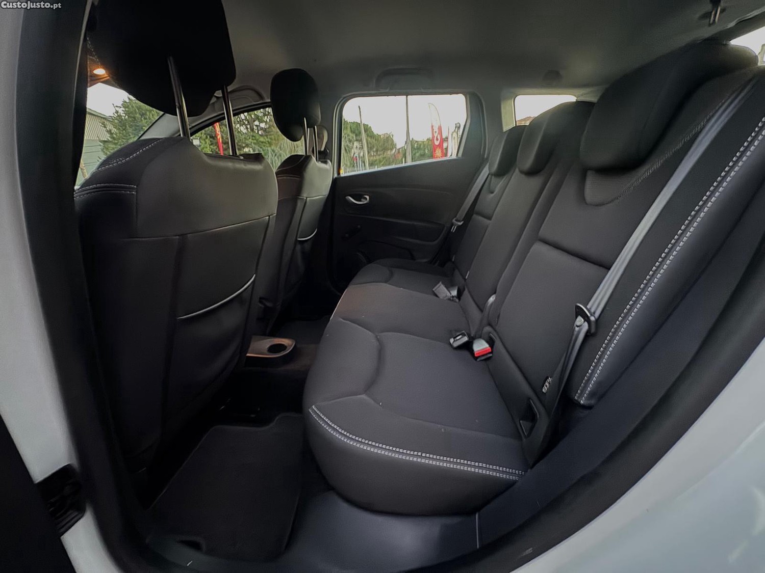 Renault Clio 0.9 TCe Limited — fotografia 9
