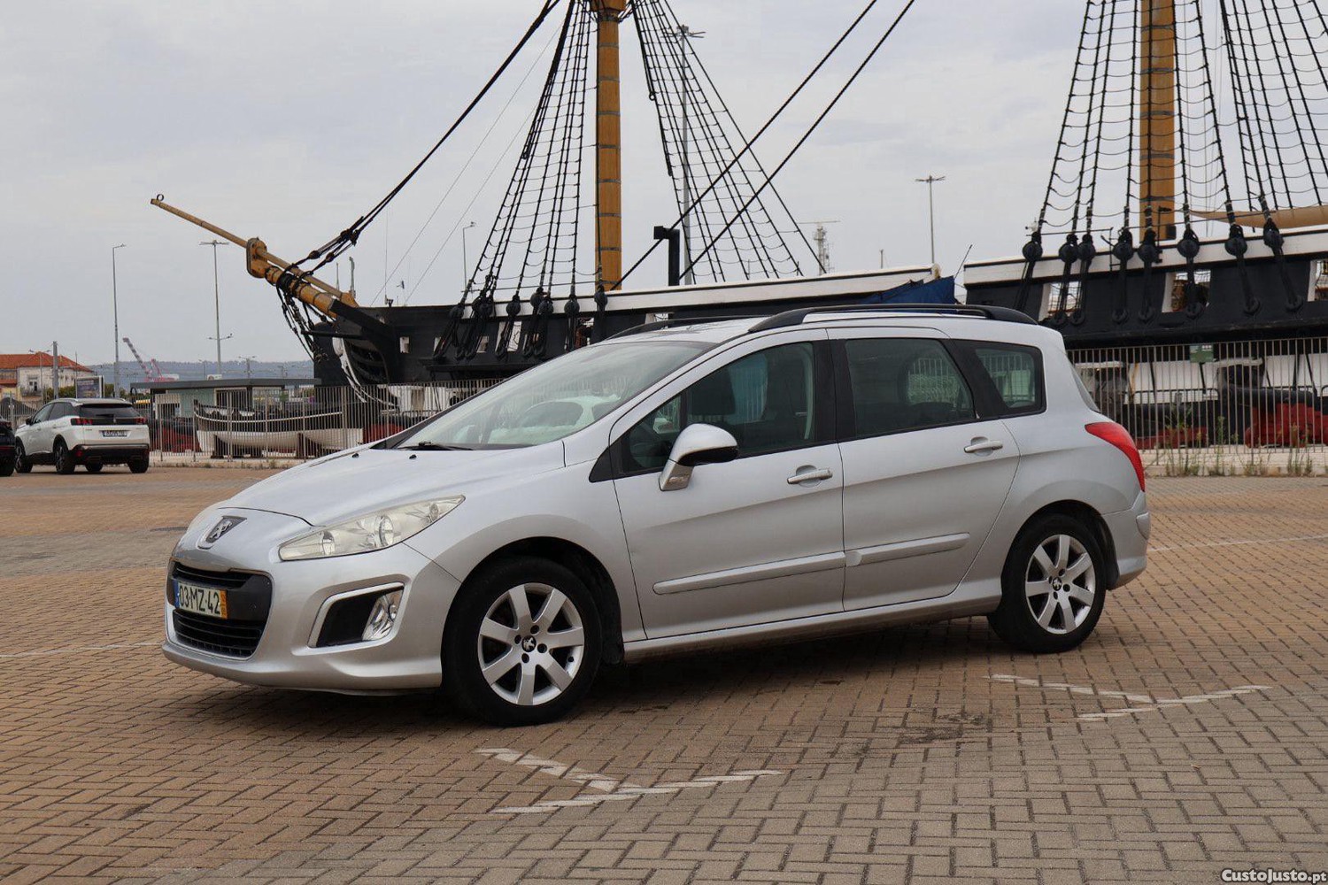 Peugeot 308 1.6HDI SW — fotografia 11