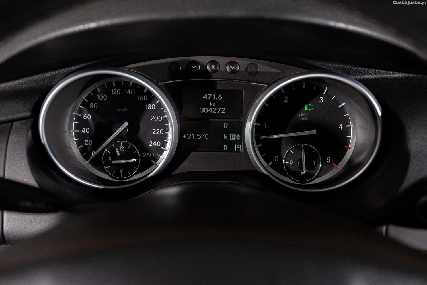 Mercedes-Benz R 350 CDi 4-Matic — fotografia 8