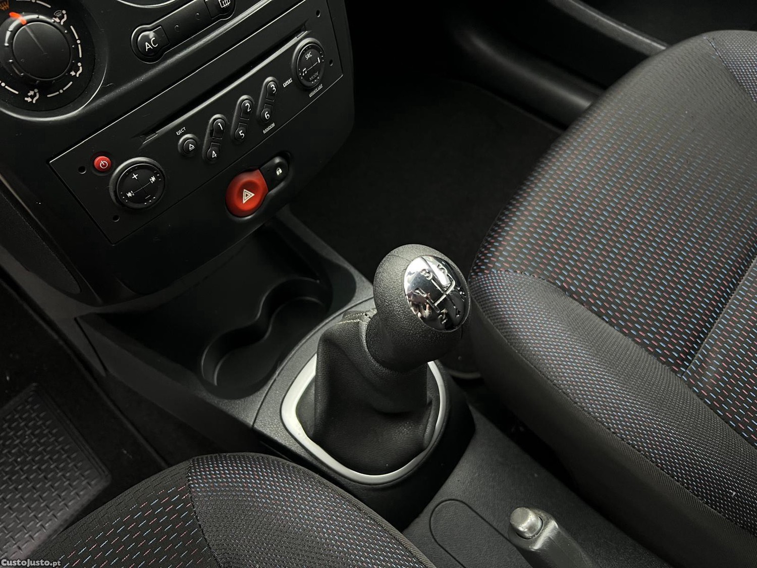 Renault Clio 1.2 16V Dynamique — fotografia 5