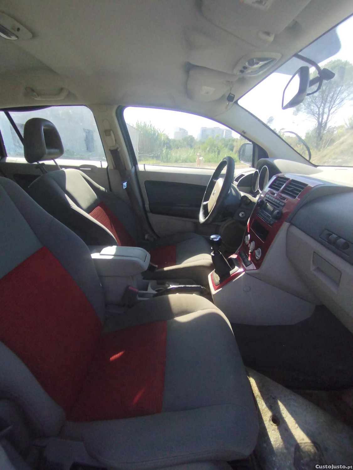 Dodge Caliber 1 — fotografia 8