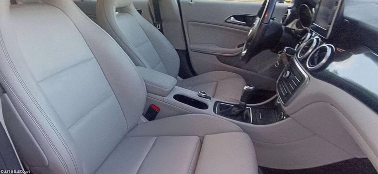Mercedes-Benz CLA 180 D Shooting Brake — fotografia 2
