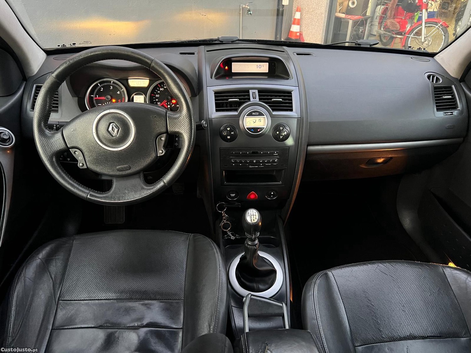 Renault Mégane Break 1.5 dCi Confort — fotografia 9