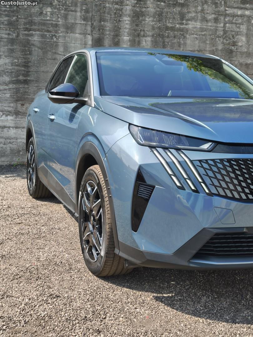 Peugeot 3008 1.2 Hybrid Allure e-DCS6 — fotografia 6