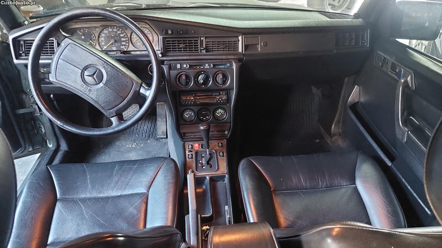 Mercedes-Benz 190 2.6 E — fotografia 3