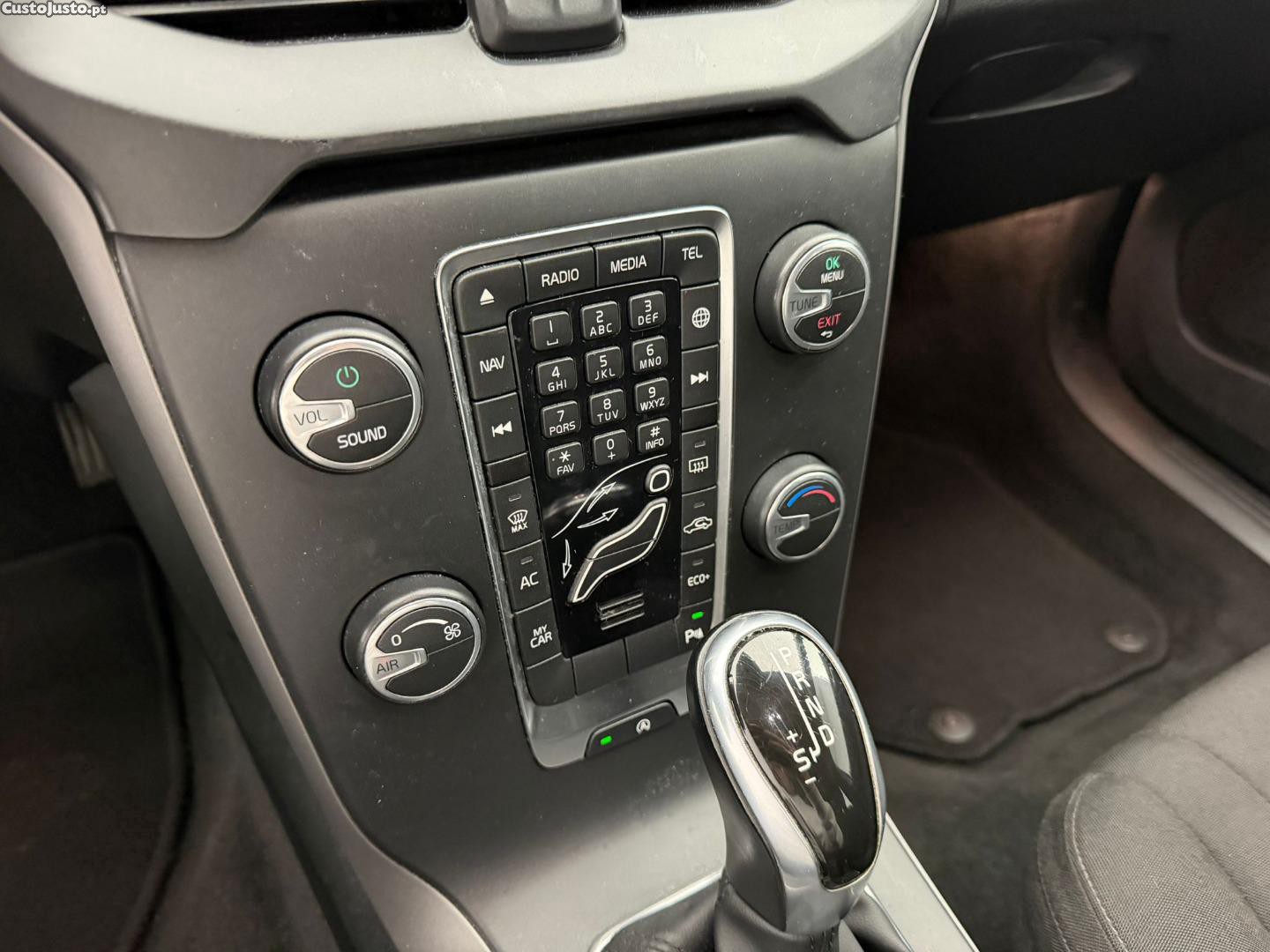 Volvo V40 2.0 — fotografia 6