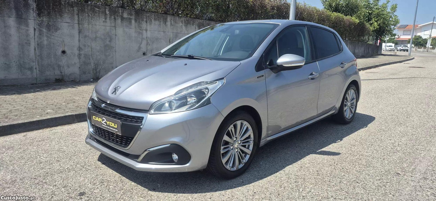 Peugeot 208 1.2 puretech signature - 19 foto 3