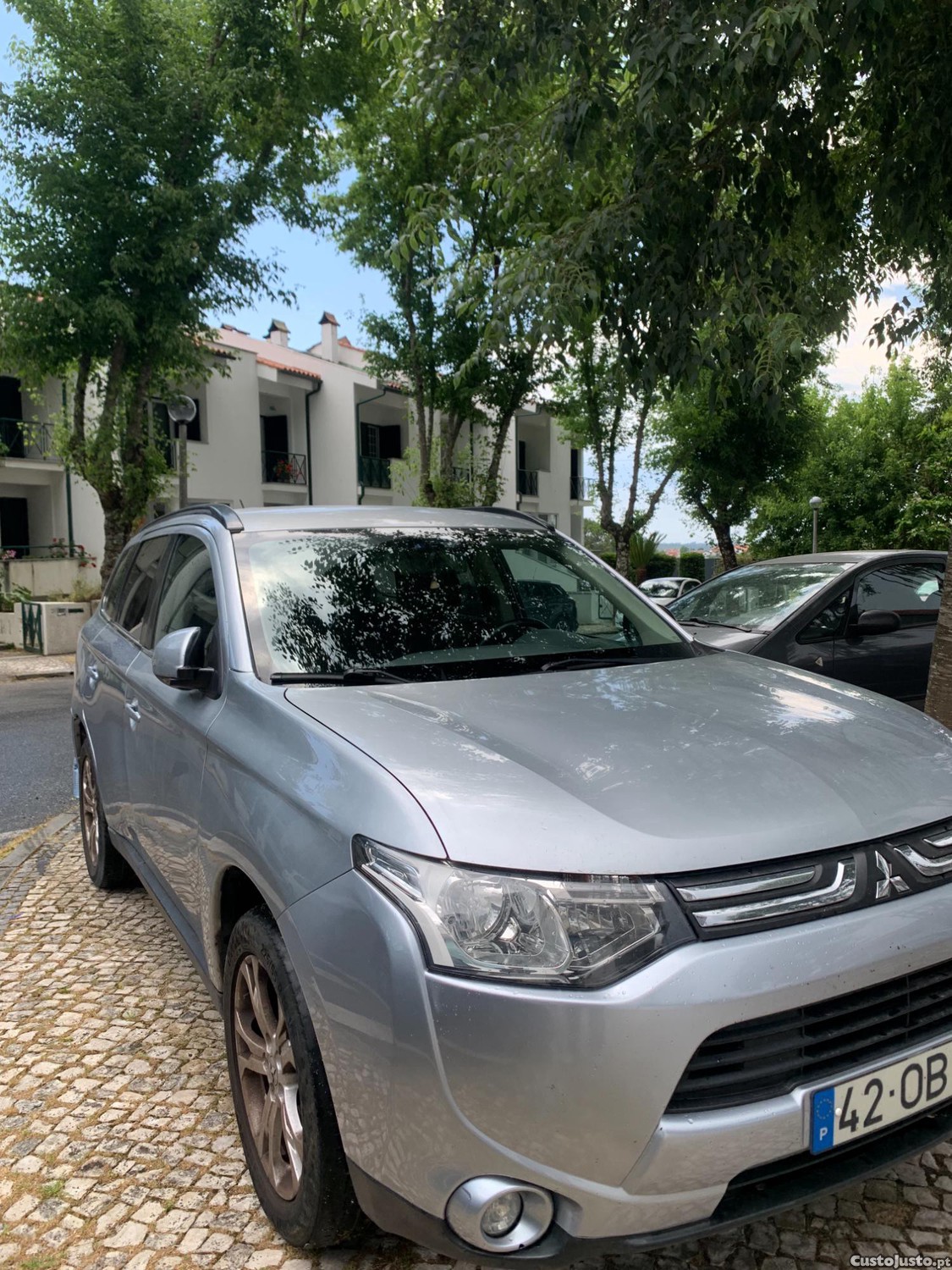 Mitsubishi Outlander 2.2 DI-D — fotografia 11