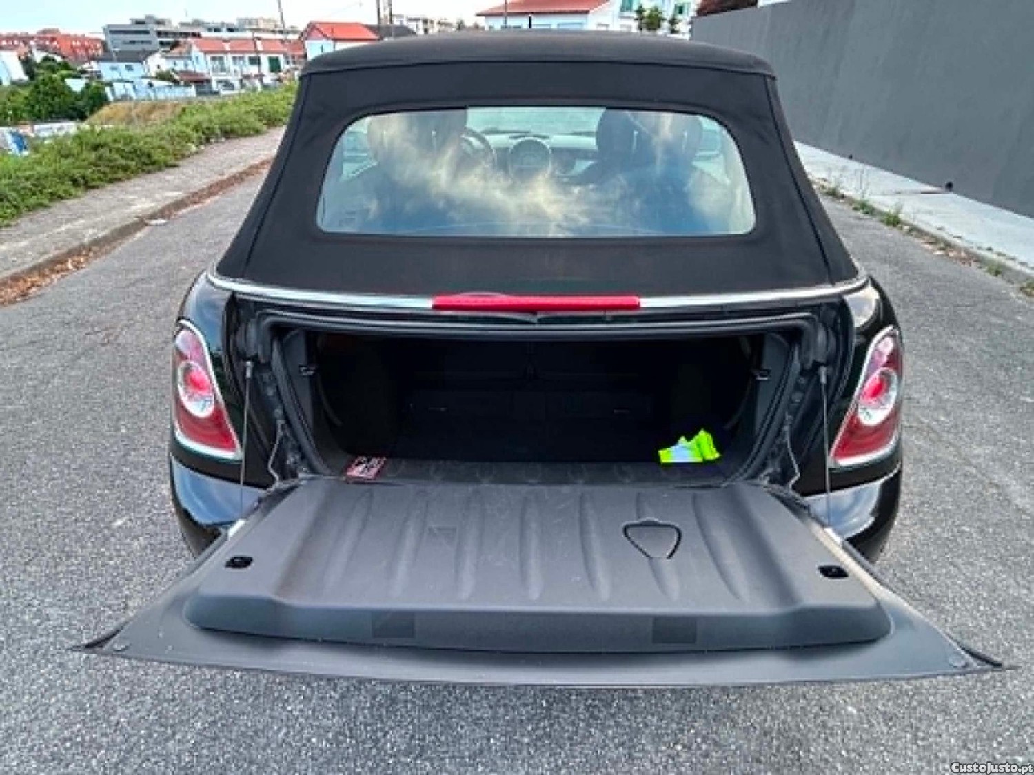 MINI Cabrio Cooper 1.6 D — fotografia 3