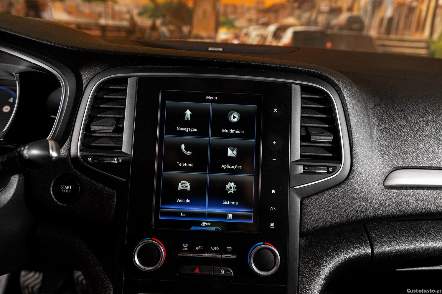 Renault Mégane 1.6 dCi Bose Edition — fotografia 13