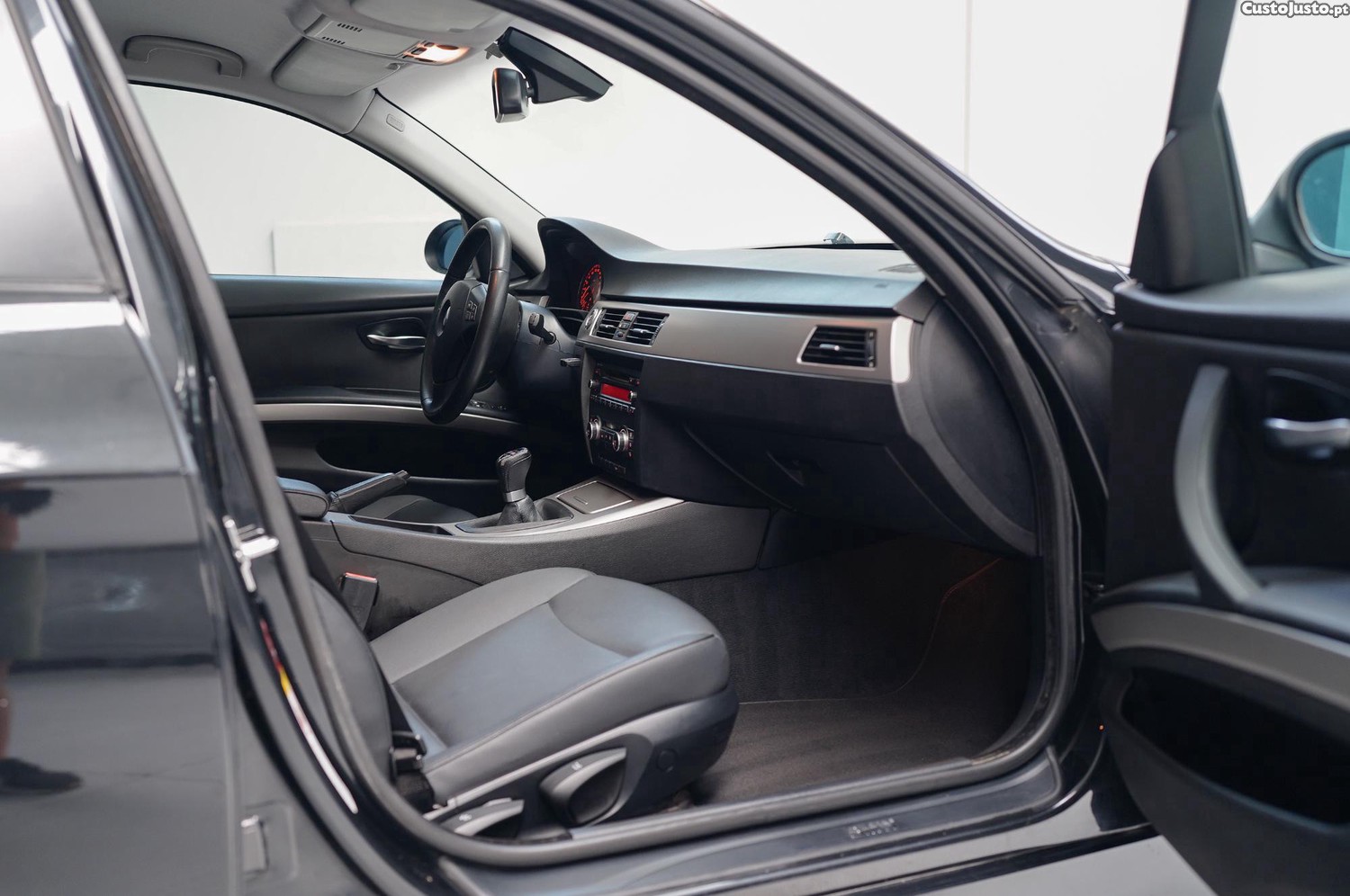 BMW 320 E91 — fotografia 16