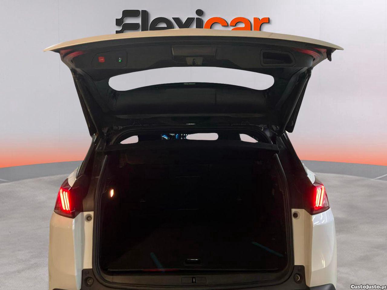 Peugeot 3008 1.6 Hybrid4 GT Pack e-EAT8 — fotografia 19