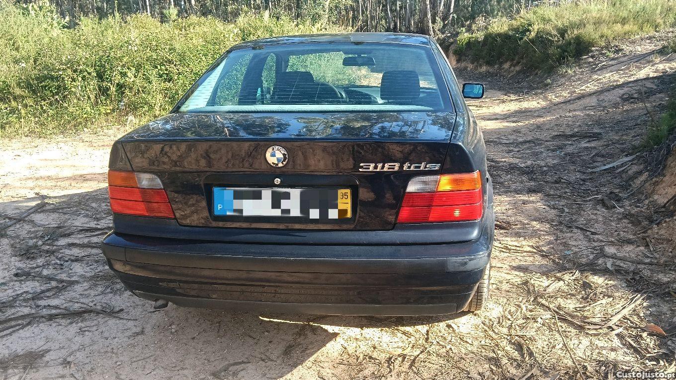 BMW 318 tds — fotografia 5