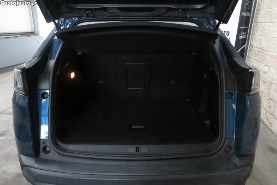 Peugeot 3008 1.5 BlueHDi Active P — fotografia 4
