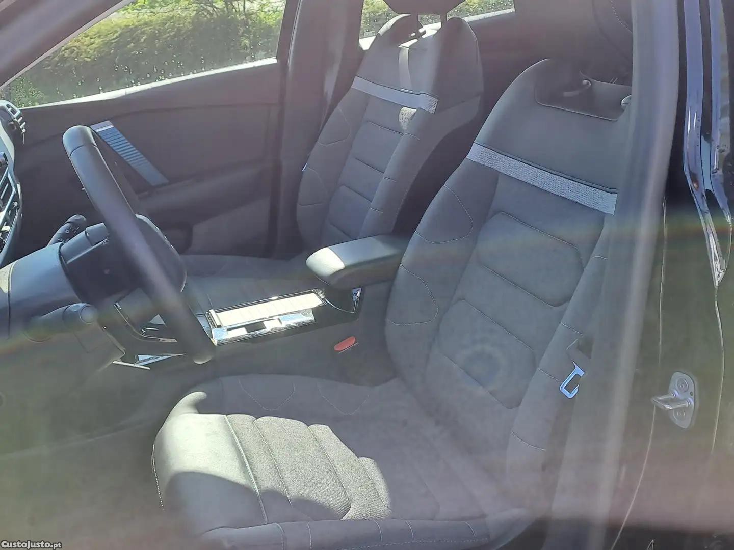 Citroën e-C4 SHINE — fotografia 2