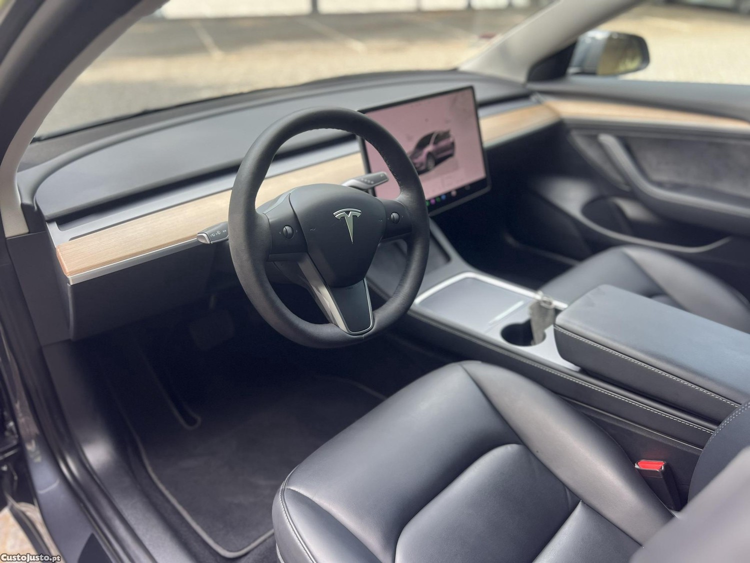 Tesla Model 3 Standard — fotografia 7