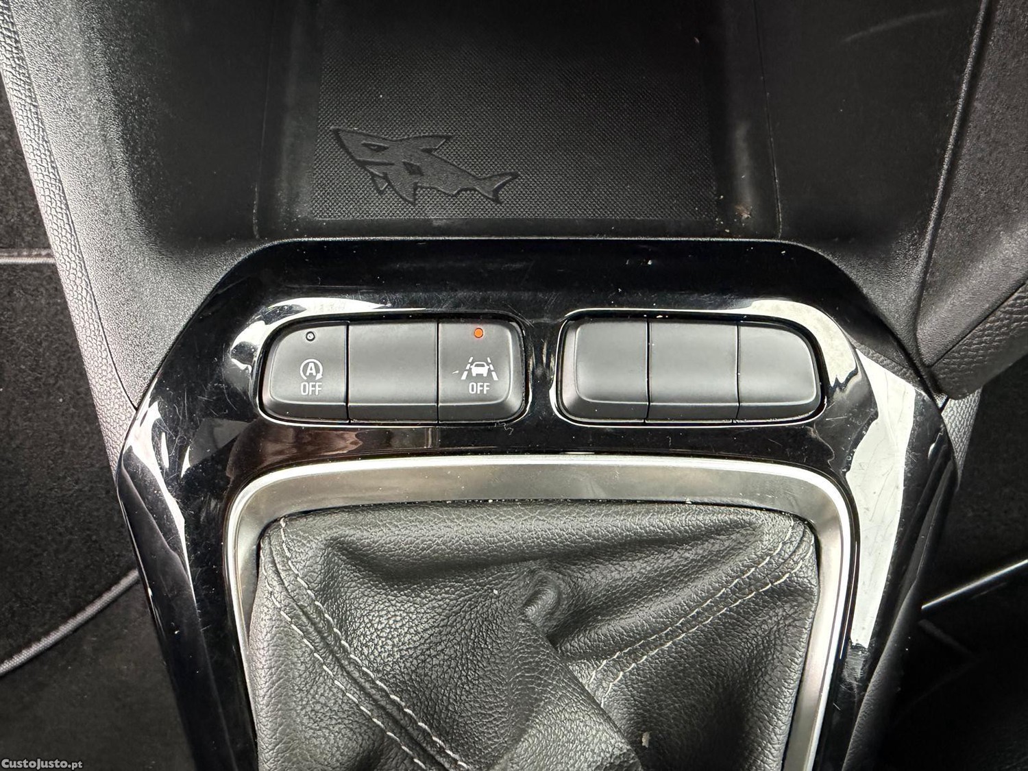 Opel Corsa 1.5 D Elegance — fotografia 3