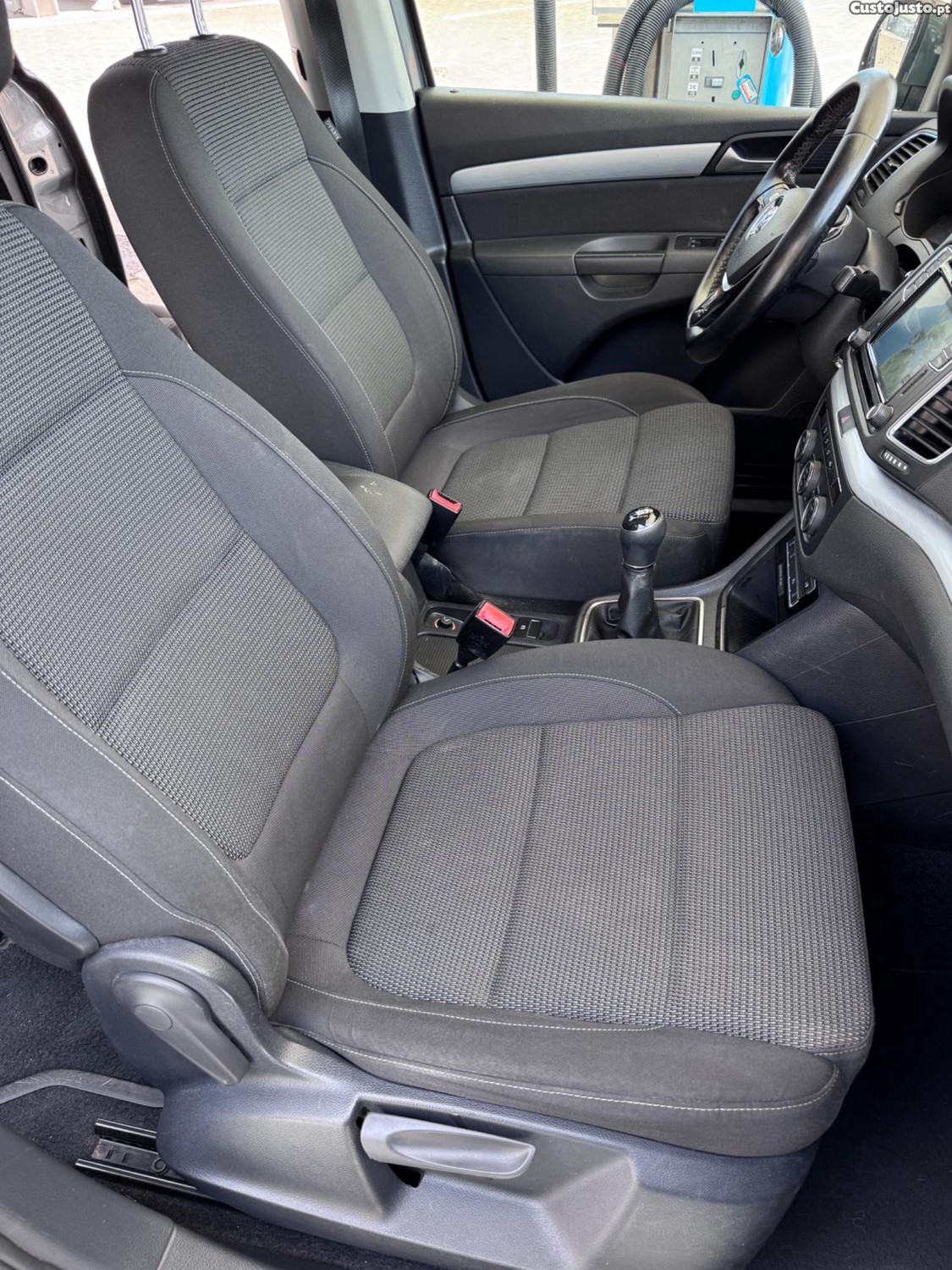 Volkswagen Sharan 7 lugares - ano 2017 - nacional — fotografia 3