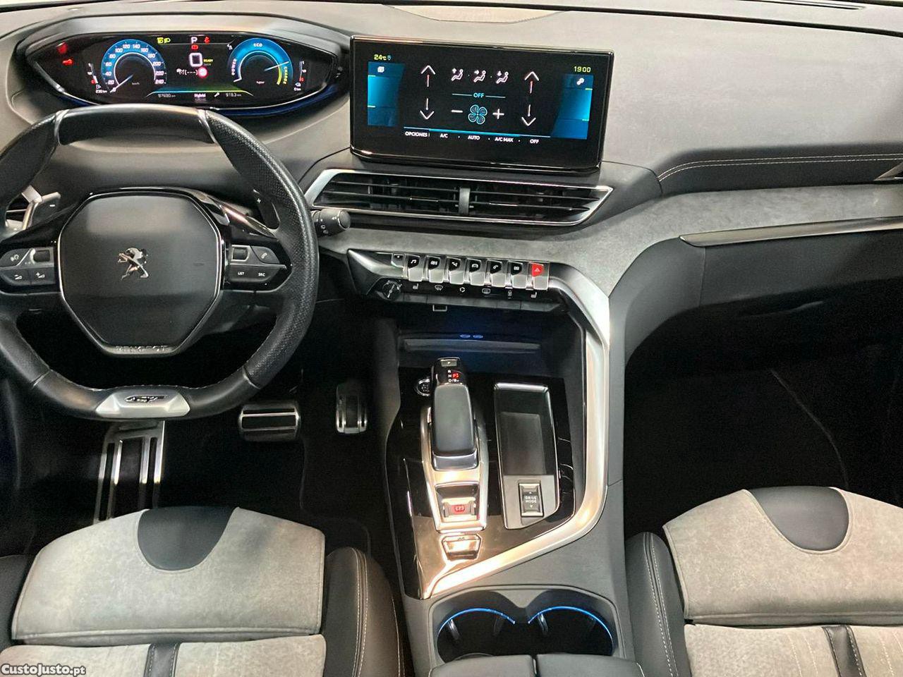 Peugeot 3008 1.6 Hybrid4 GT Pack e-EAT8 — fotografia 14