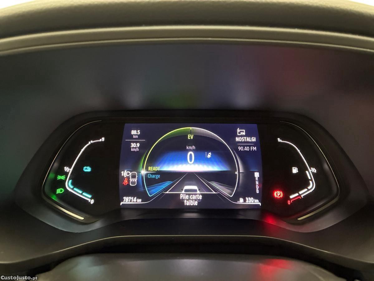 Renault Arkana E-Tech Evolution — fotografia 4