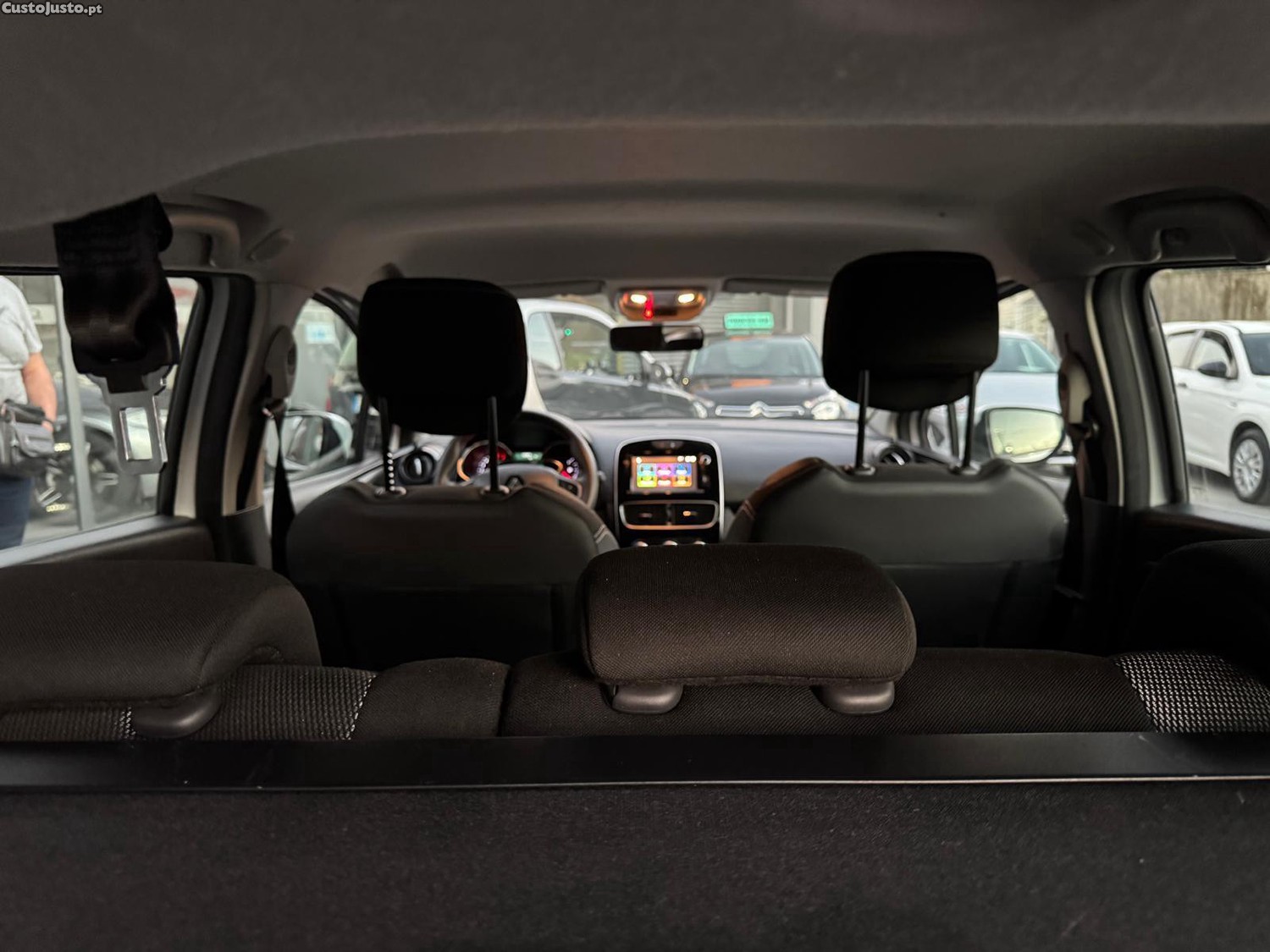 Renault Clio 0.9 TCe Limited — fotografia 8
