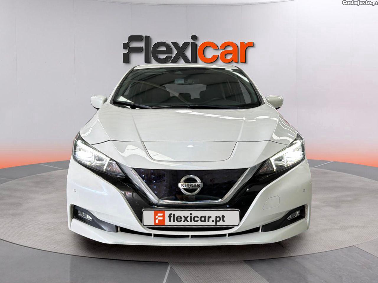 Nissan Leaf N-Connecta — fotografia 16