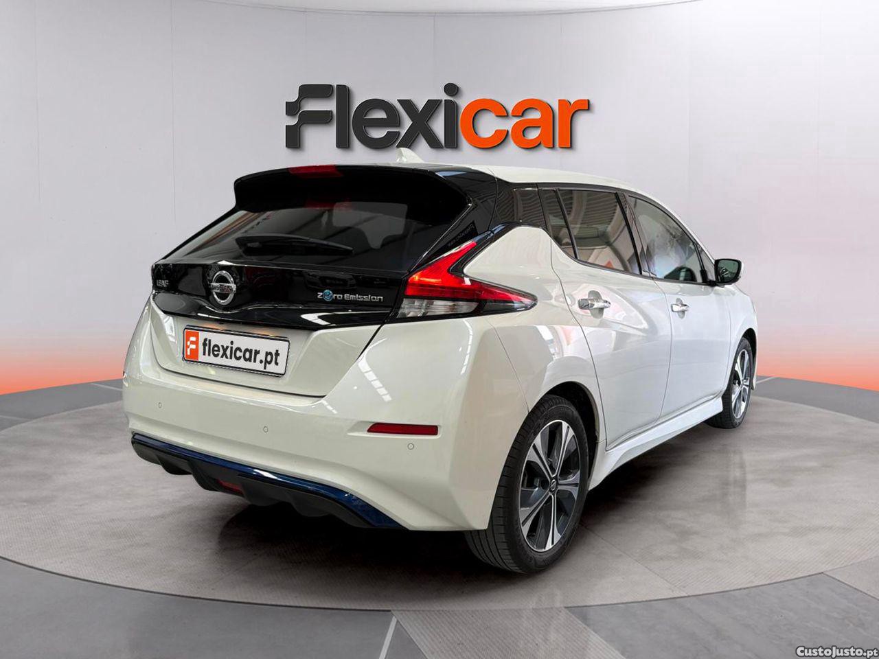 Nissan Leaf N-Connecta — fotografia 17