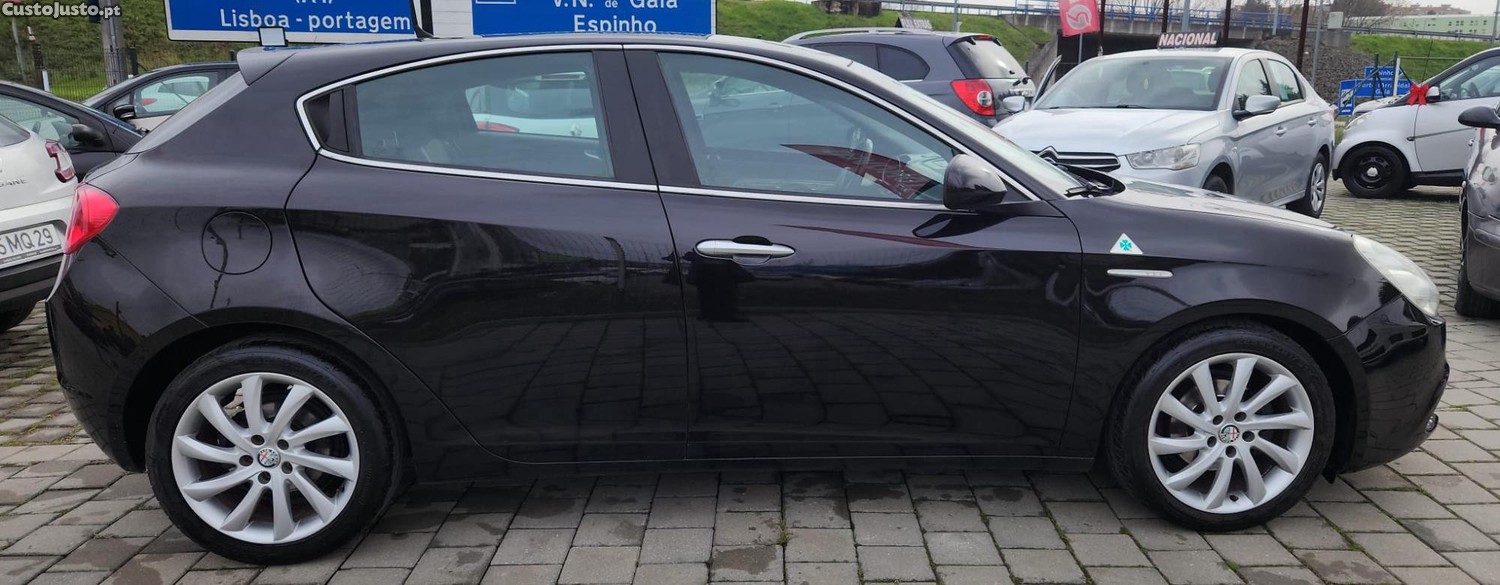 Alfa Romeo Alfa 6 Giulietta 1.6 JTDM Distintctive/Nacional/C/ Garantia — fotografia 6