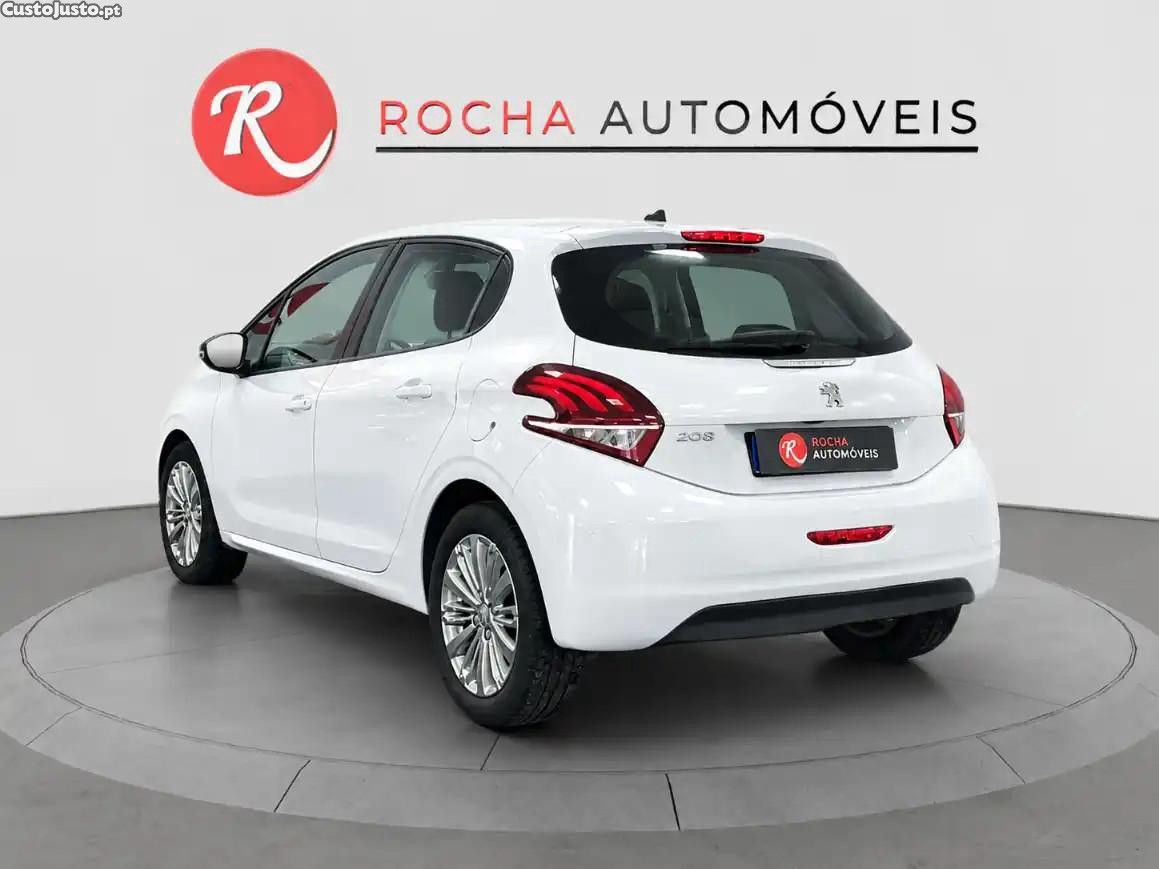 Peugeot 208 1.2 e-VTi Active — fotografia 3