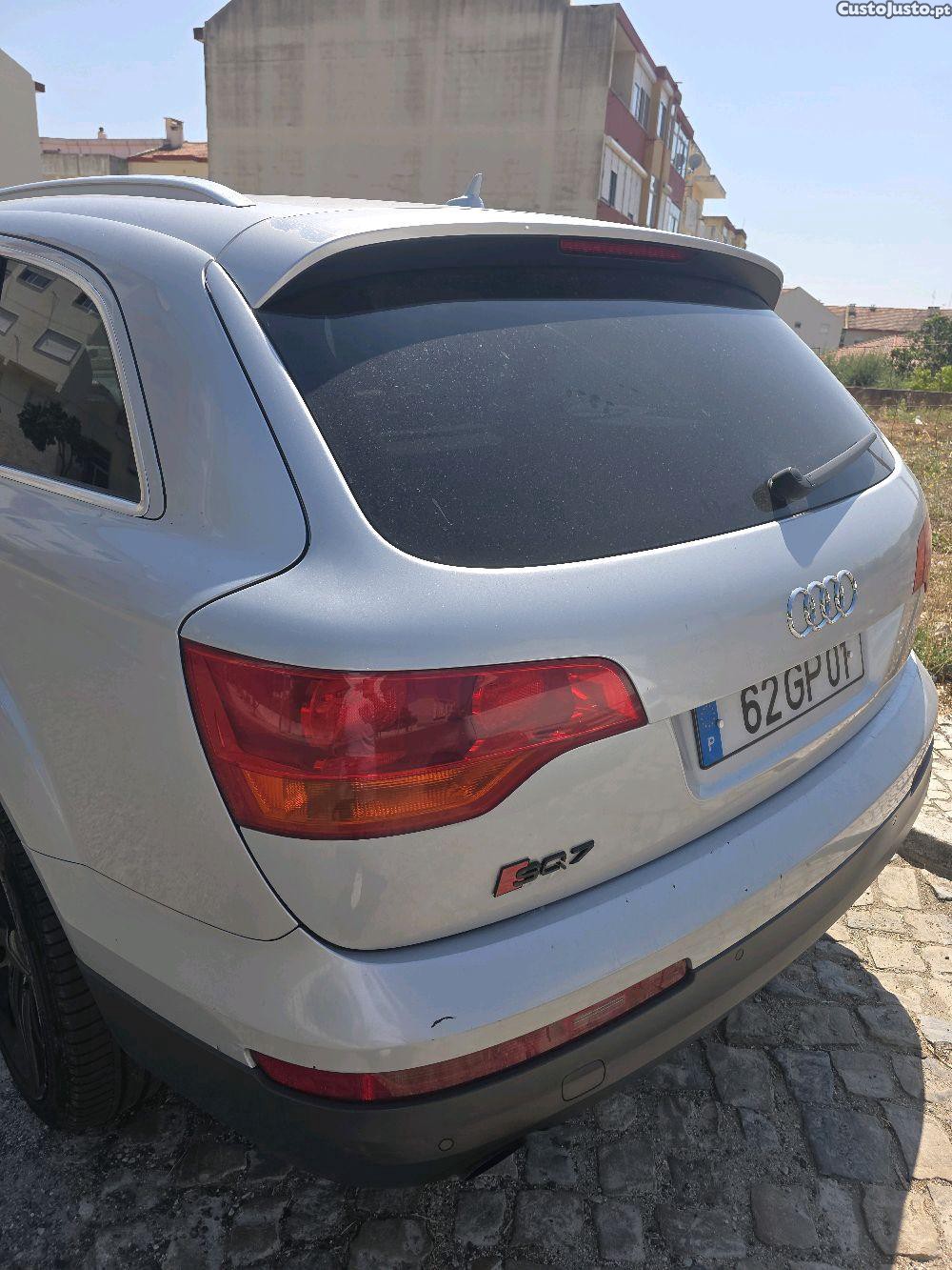 Audi Q7 3.0 tdi 7 lugares — fotografia 6