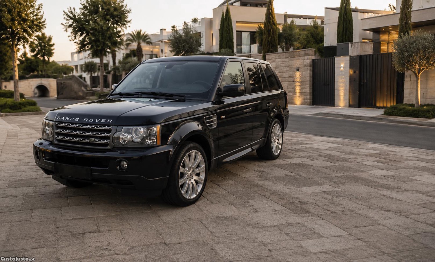 Land Rover Range Rover Sport 2.7 TDV6 HSE - 09 foto 2