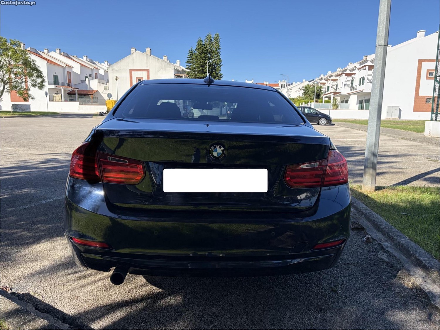 BMW 320 D - 13 — photo 2