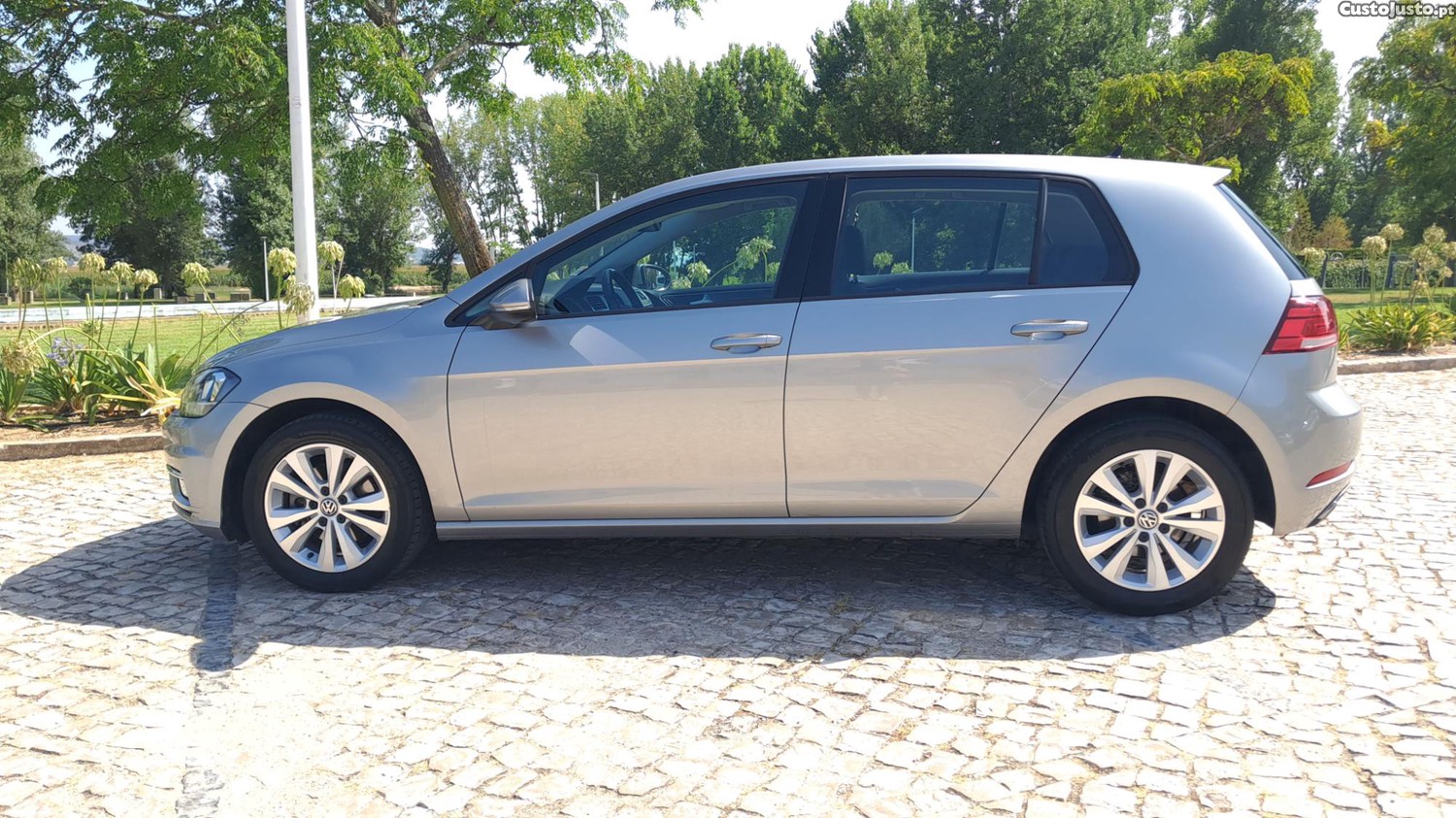 Volkswagen Golf VII 1.6 TDI 115CV CONFORTLINE — fotografia 7
