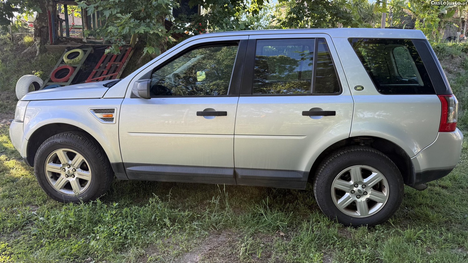 Land Rover Freelander 2.2Td4 — fotografia 11