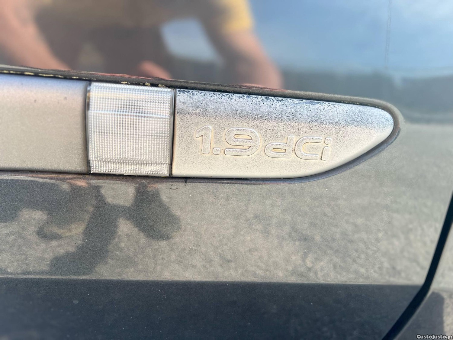 Renault Laguna 1.9 DCI — fotografia 4