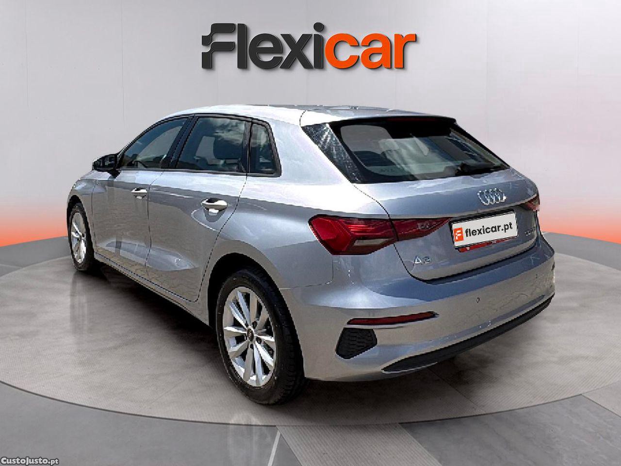 Audi A3 Sportback 30 TFSI S tronic — fotografia 13