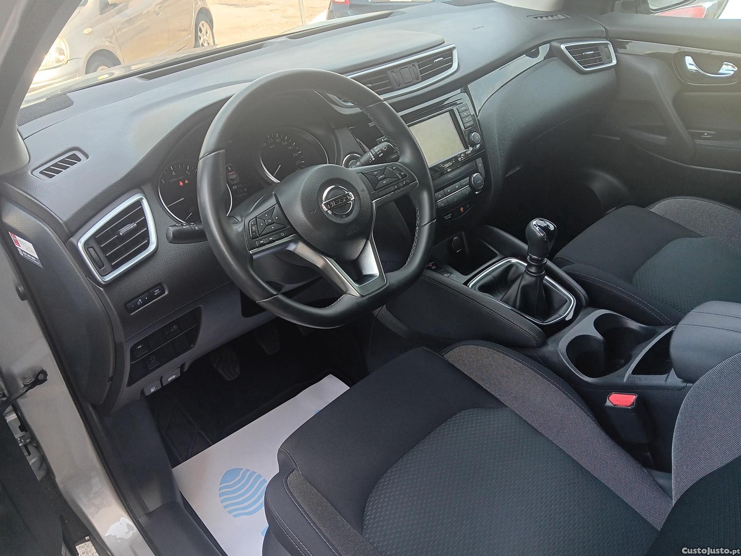 Nissan Qashqai N-Connecta J18 1.3 DIG-T 140cv " Apenas 12.000 Kms" — fotografia 6
