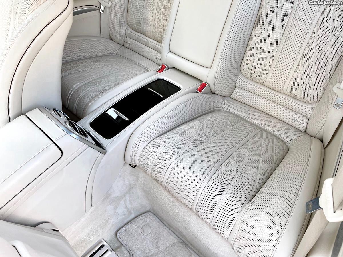 Mercedes-Benz S 63 AMG V8 Bi-Turbo 4-Matic — fotografia 30