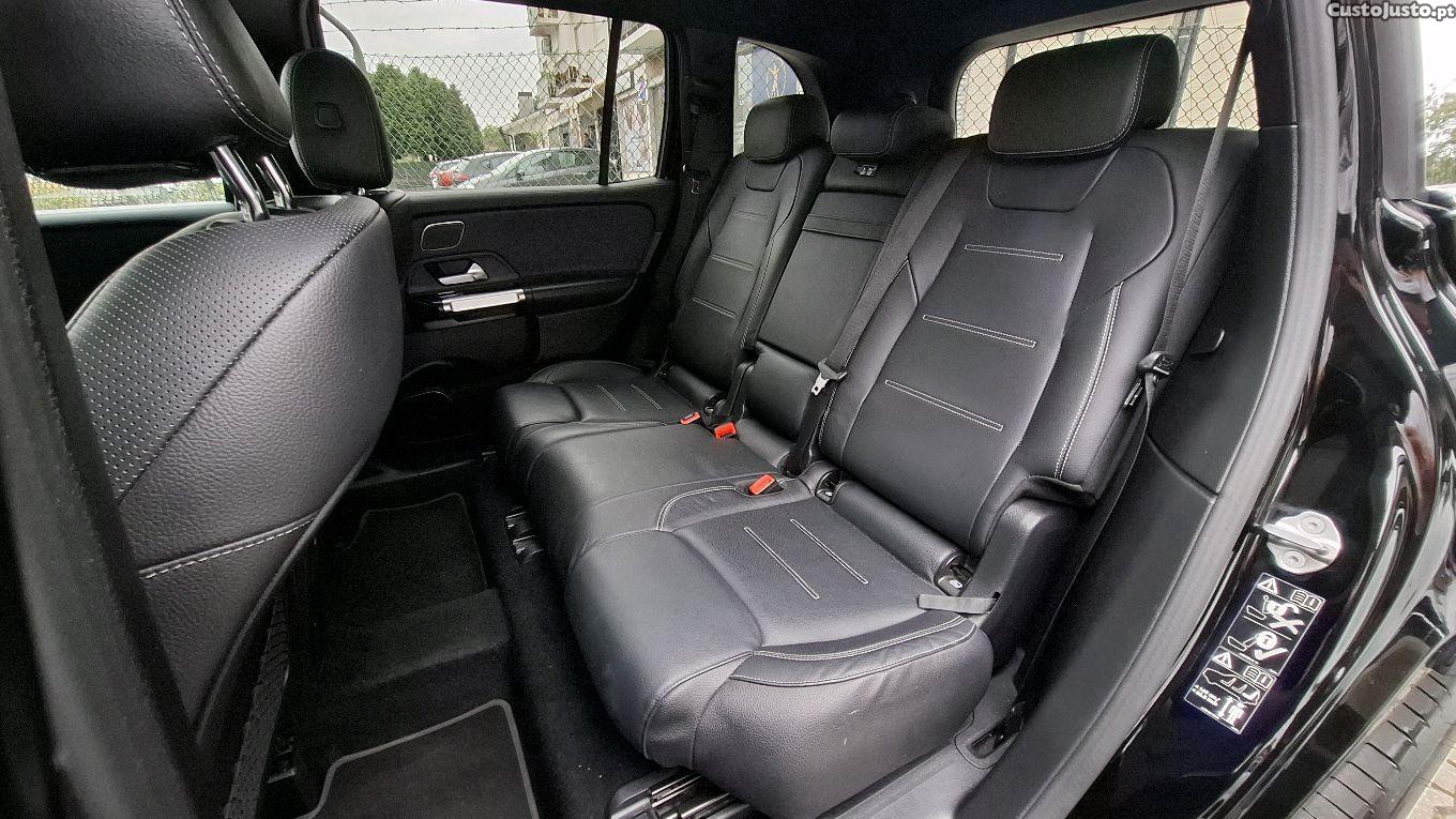 Mercedes-Benz GLB 200 AMG — fotografia 4