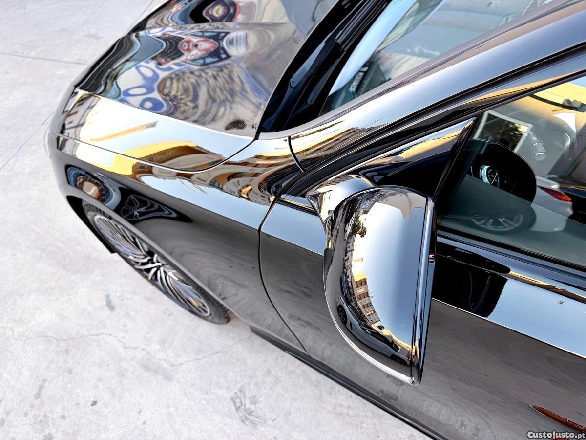 Mercedes-Benz E 300 AMG Package Plug-In Hybrid — fotografia 5