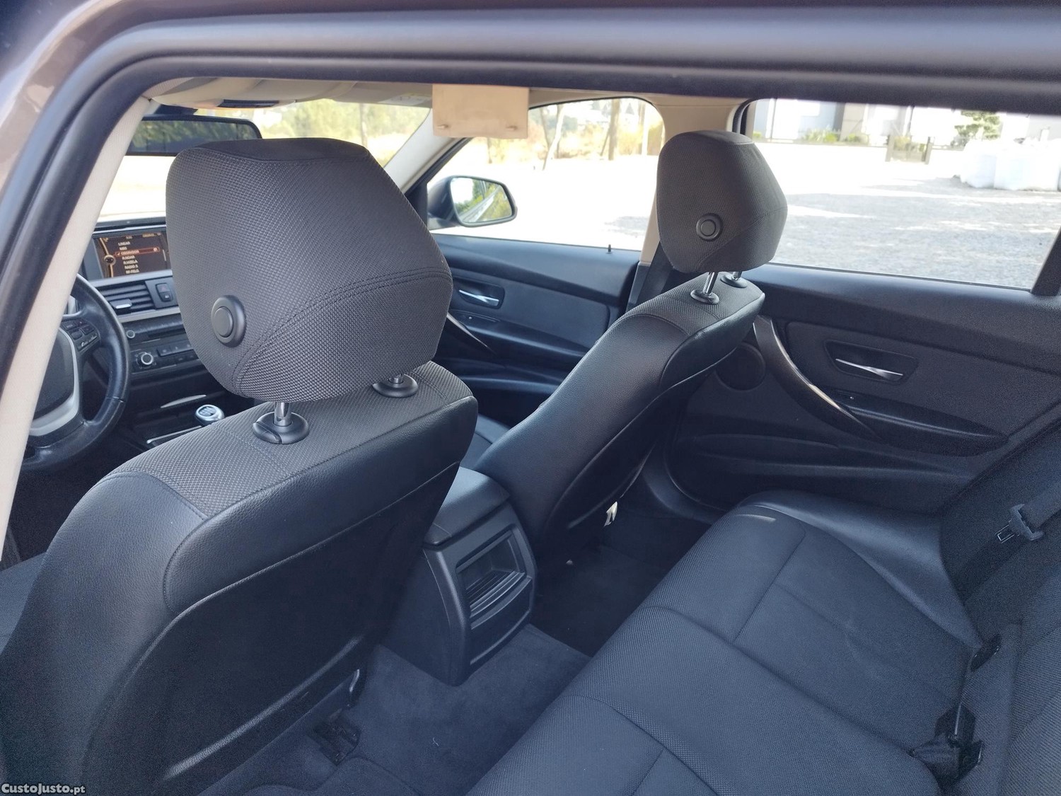 BMW 318 2.0 touring — fotografia 7