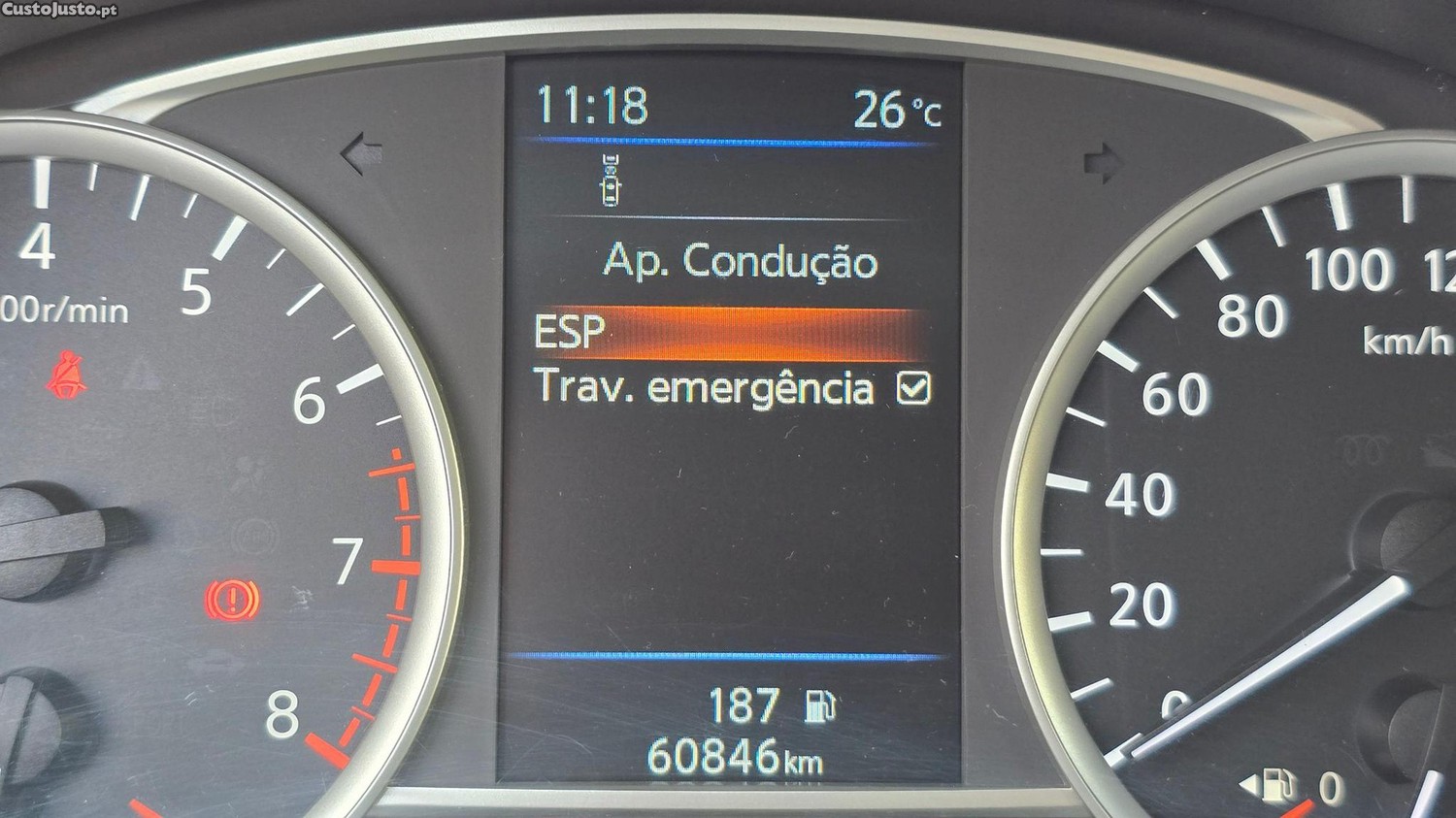 Nissan Micra 1.0 IG-T Acenta — fotografia 13