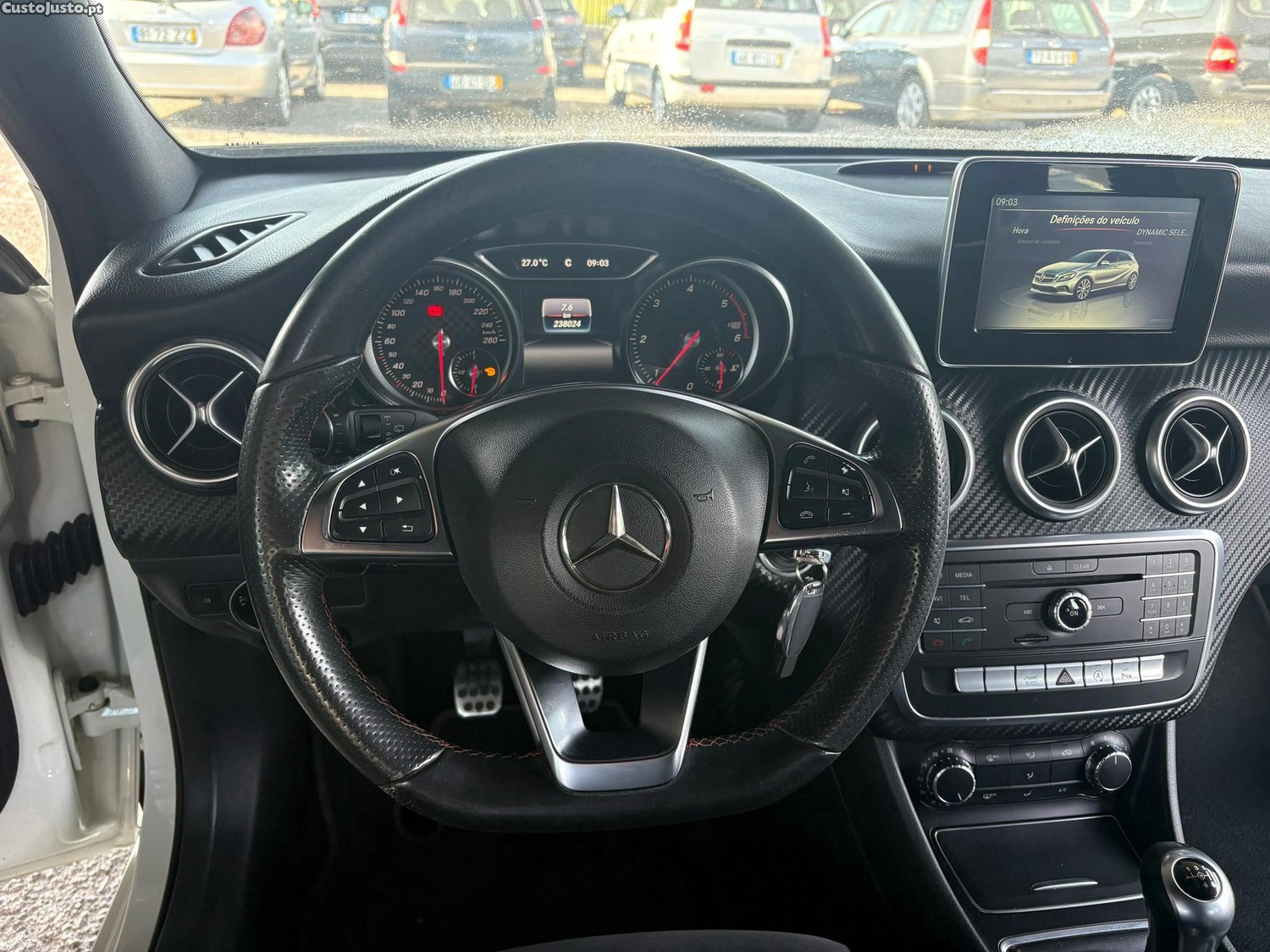 Mercedes-Benz A 180 d AMG Line — fotografia 8