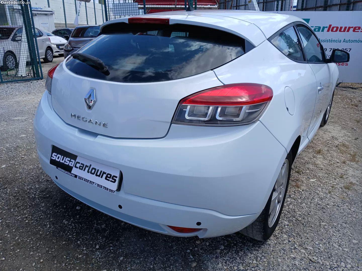 Renault Mégane 1.5 dci dynamique — fotografia 17