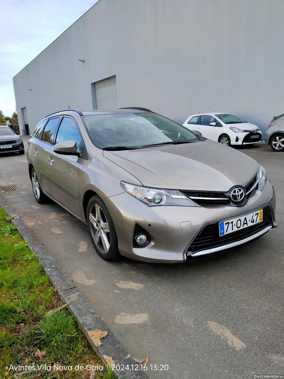 Toyota Auris 1.4 D-4D — fotografia 11