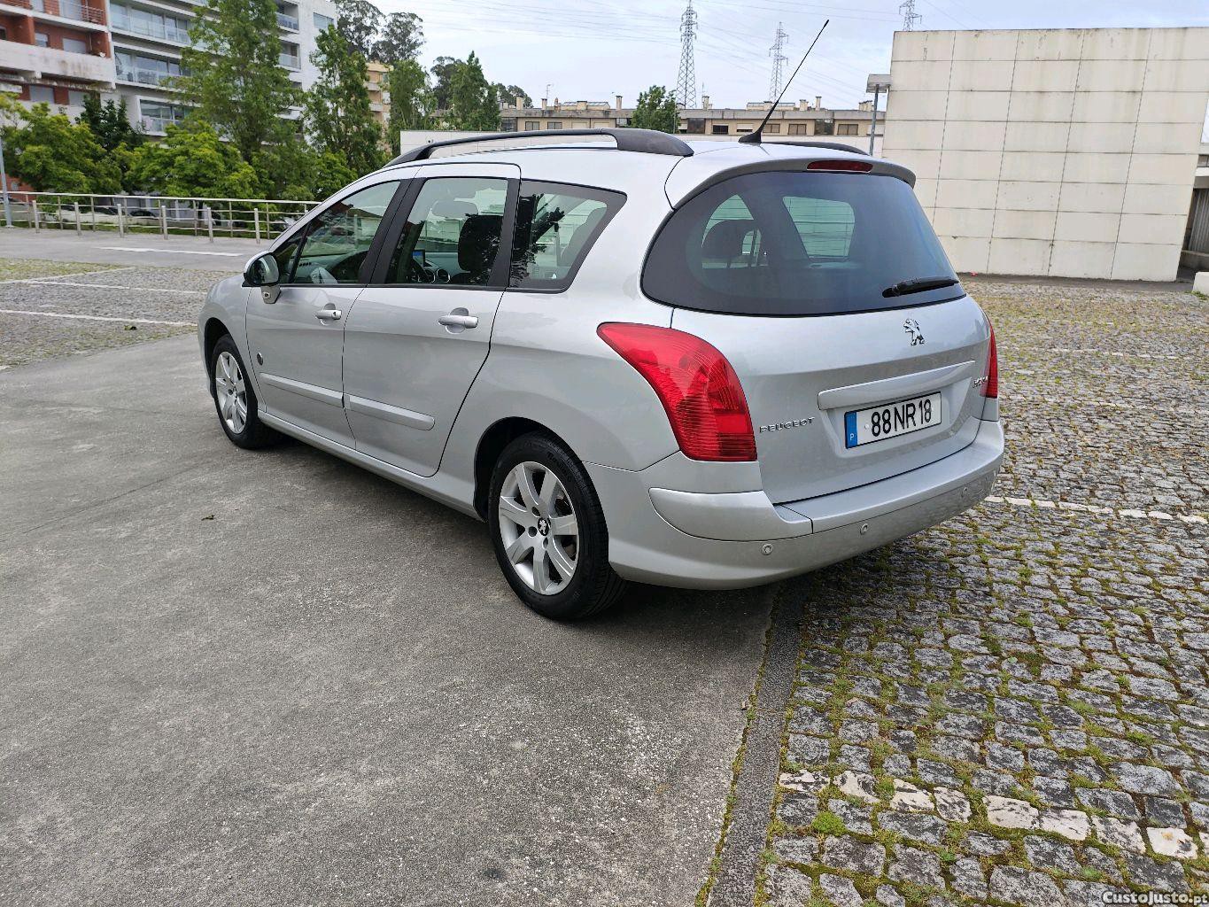Peugeot 308 SW 1.6 HDI envy — fotografia 9